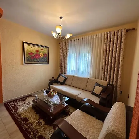 شقة Ina House *