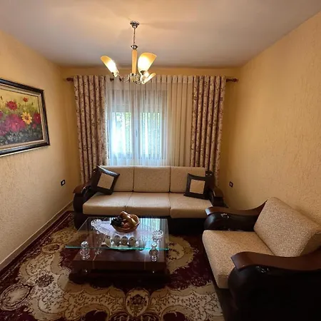 Ina House شقة كورتشي