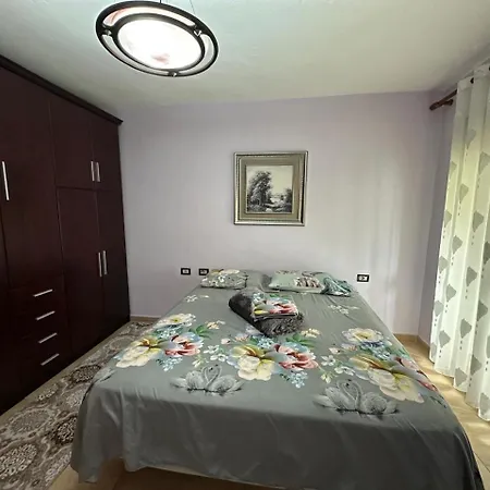شقة Ina House كورتشي